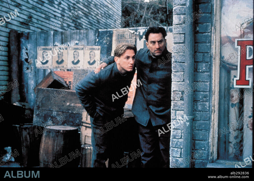 SEAN PENN in WE'RE NO ANGELS, 1989, directed by NEIL JORDAN. Copyright PARAMOUNT PICTURES.
