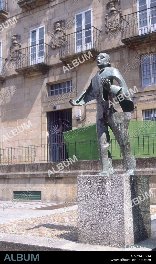 MONUMENTO CONMEMORATIVO A DON RAMON OTERO PEDRAYO - S XX.