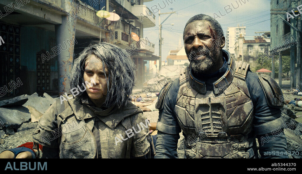 DANIELA MELCHIOR y IDRIS ELBA en EL ESCUADRON SUICIDA, 2021 (THE SUICIDE SQUAD), dirigida por JAMES GUNN. Copyright DC Comics / Warner Bros.