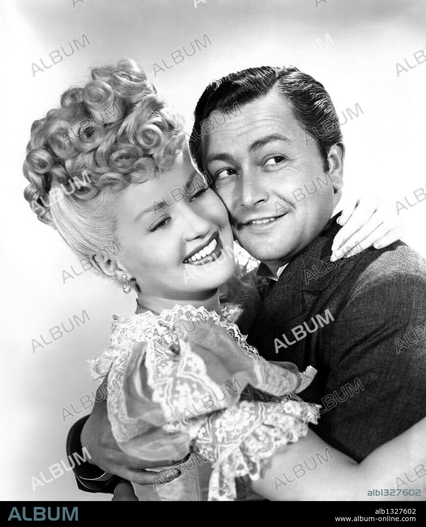 BETTY GRABLE and ROBERT YOUNG in SWEET ROSIE O'GRADY, 1943, directed by IRVING CUMMINGS. Copyright 20TH CENTURY FOX.