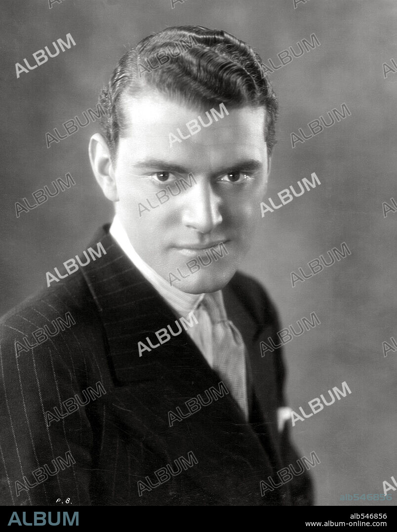 JACK HAWKINS dans THE LOST CHORD, 1934. Copyright TWICKENHAM FILMS.