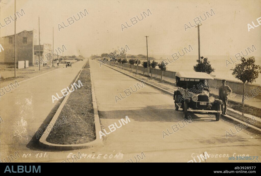 El Malecon, Cienfuegos, Cuba, c1900.