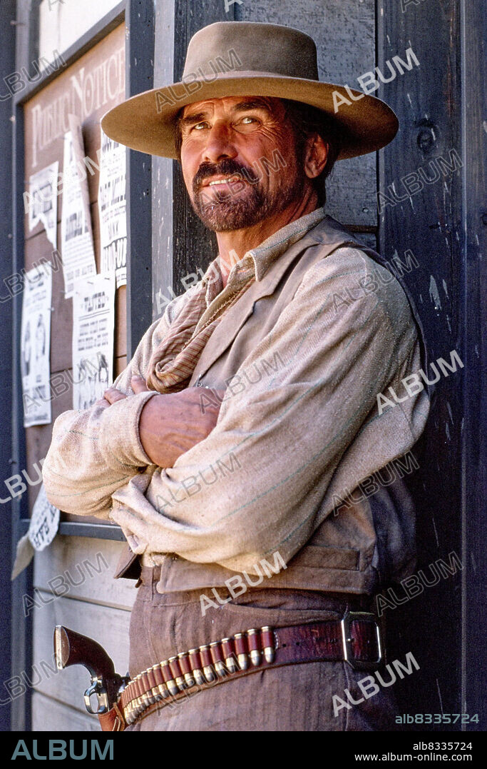JAMES BROLIN in CALIFORNIA, 1997, directed by JERRY LONDON. Copyright CBS.