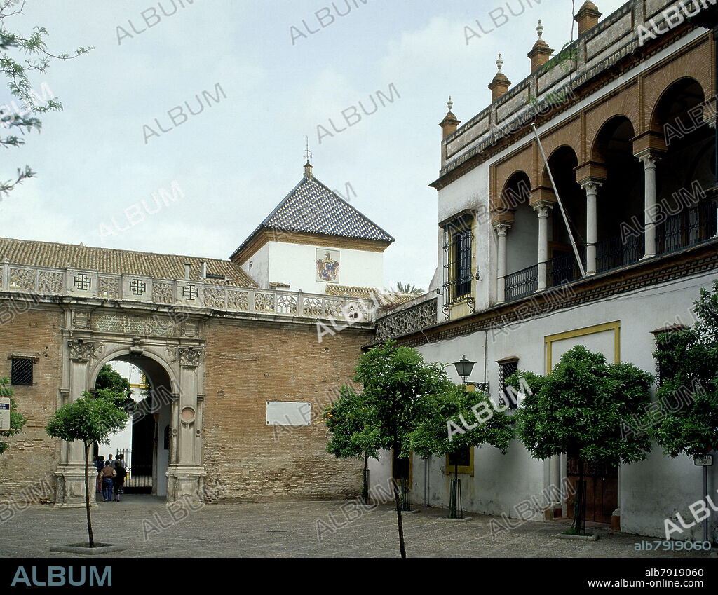 FACHADAS DEL PALACIO DE PILATOS - SIGLO XVI.