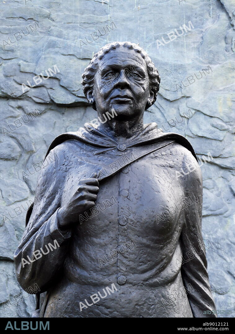 Statue of Mary Seacole at St Thomas' Hospital, London, by Martin Jennings. Mary Jane Seacole OM (1805 - 1881); British-Jamaican business woman and nurse who set up the "British Hotel" behind the lines during the Crimean War.