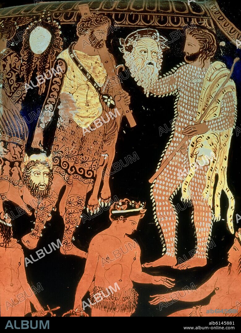 *MASCARAS DE TEATRO GRIEGO EN UNA VASIJA.