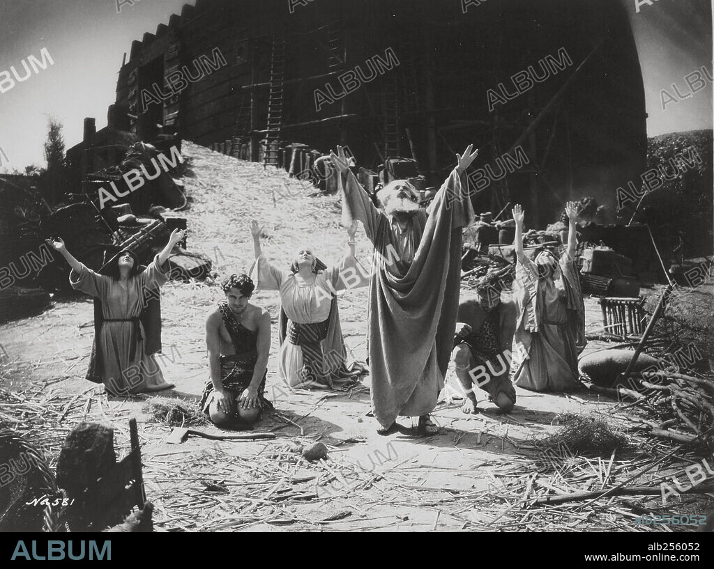 PAUL MCALLISTER in NOAH'S ARK, 1928, unter der Regie von MICHAEL CURTIZ. Copyright WARNER BROTHERS.