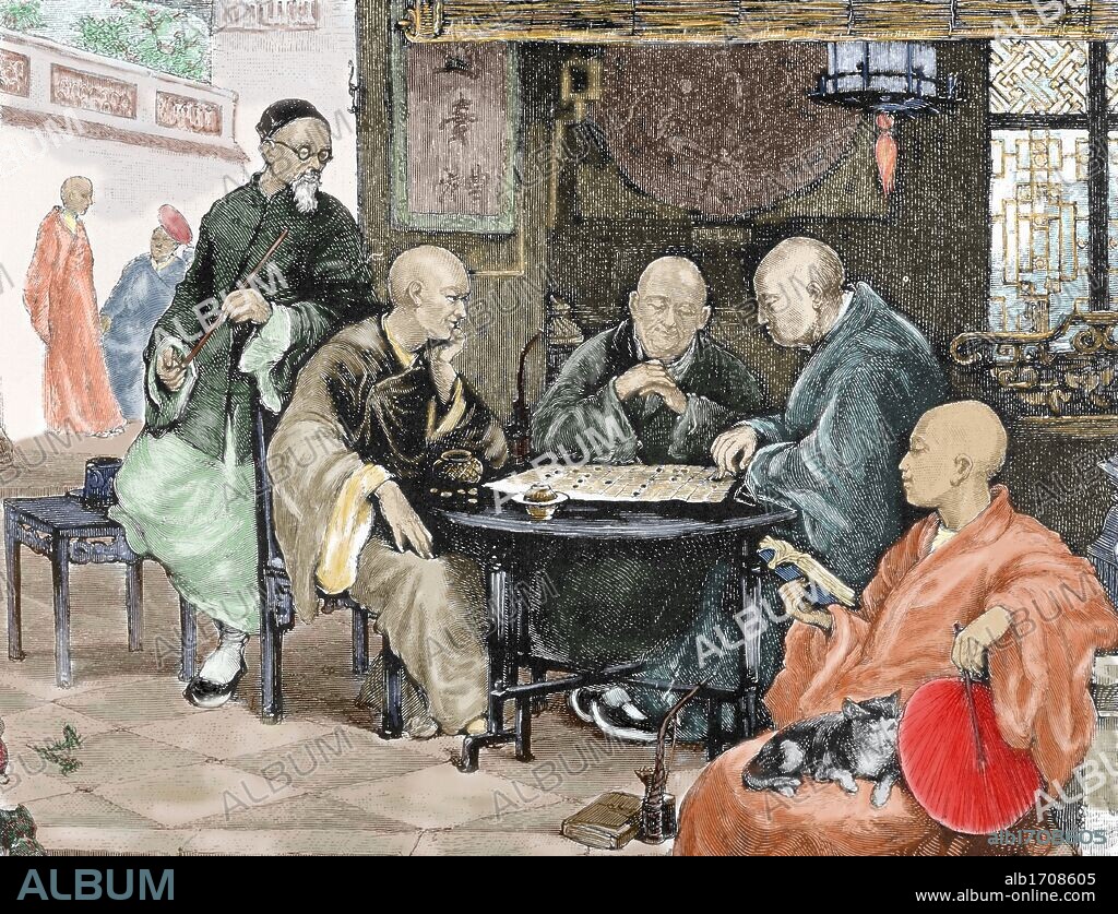 HISTORIA DE CHINA. Tipos de clase media jugando a damas en una taberna. Grabado coloreado del siglo XIX.