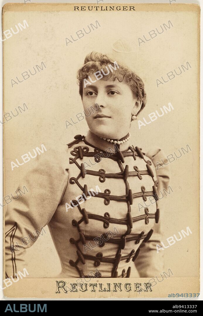 Portrait of Emilienne d'Alençon (1869-1946), actress, Reutlinger, Charles, Photographer, Array, Graphic Arts, Photography, Albumen print, Height: 14.5 cm, Width: 10.5 cm.
