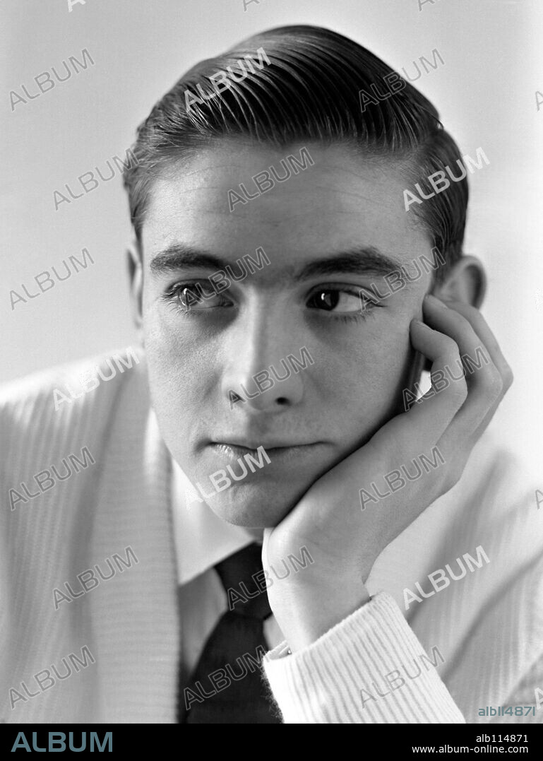 El actor español de Barcelona, Enric Arredondo, retratado en 1960.