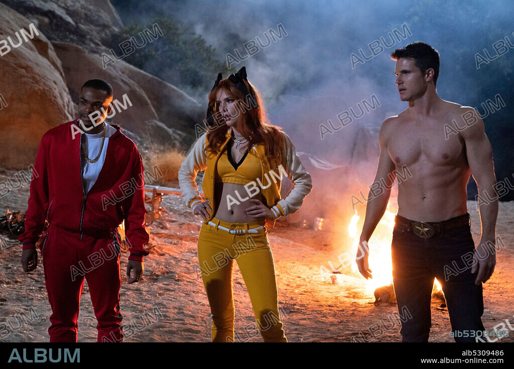 ANDREW BACHELOR, BELLA THORNE und ROBBIE AMELL in THE BABYSITTER: KILLER QUEEN, 2020 (BABYSITTER, THE: KILLER QUEEN), unter der Regie von MCG. Copyright Boies / Schiller Film Group.