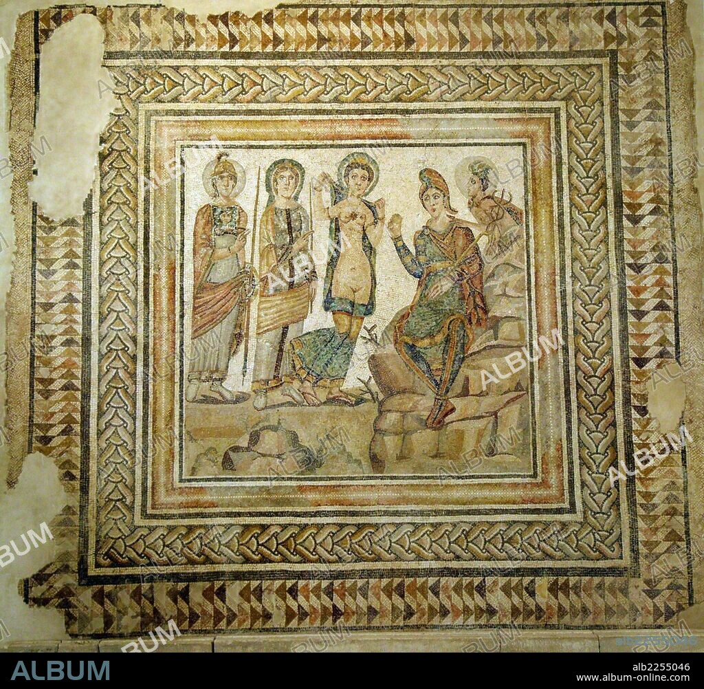 SEVILLA. MUSEO ARQUEOLOGICO. MOSAICO ROMANO. EL JUICIO DE PARIS , SIGLO IV , PROCEDENTE DE CASARICHE ( SEVILLA ).