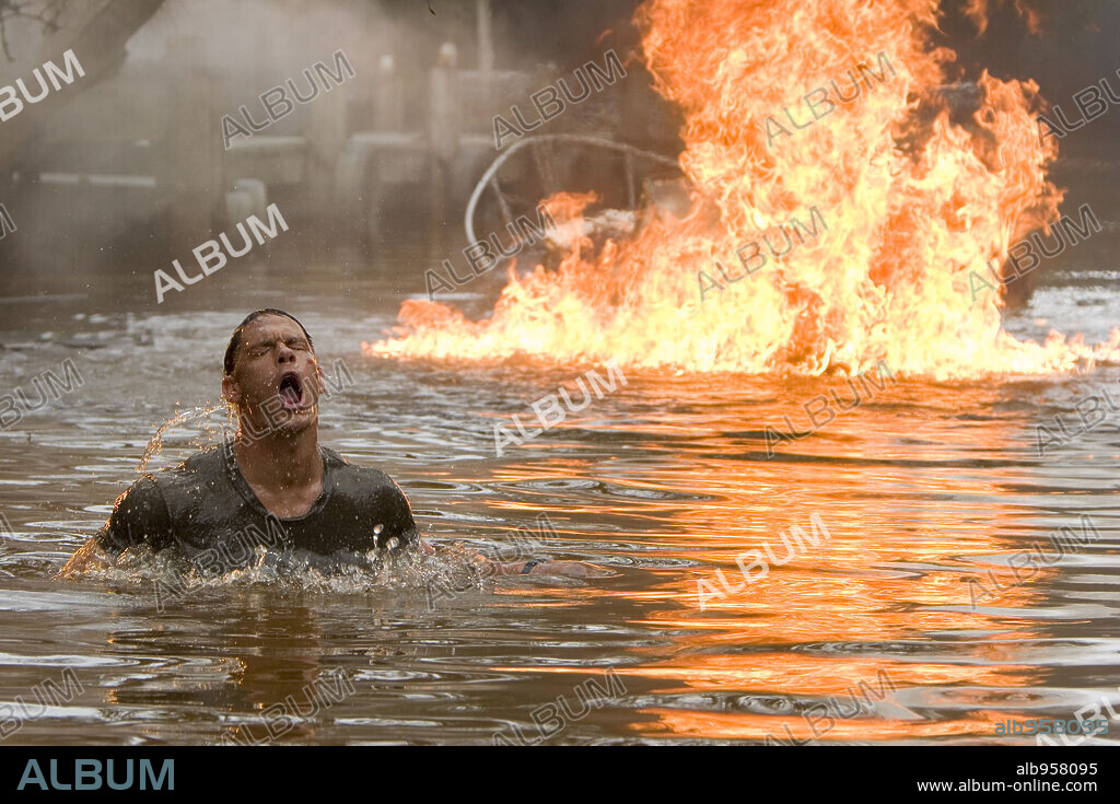 JOHN CENA en PERSECUCION EXTREMA, 2006 (THE MARINE), dirigida por JOHN BONITO. Copyright WWE FILMS.