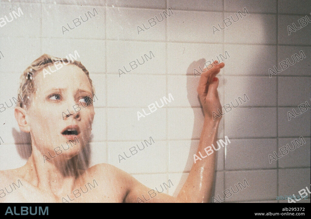 ANNE HECHE in PSYCHO, 1998, directed by GUS VAN SANT. Copyright UNIVERSAL PICTURES.