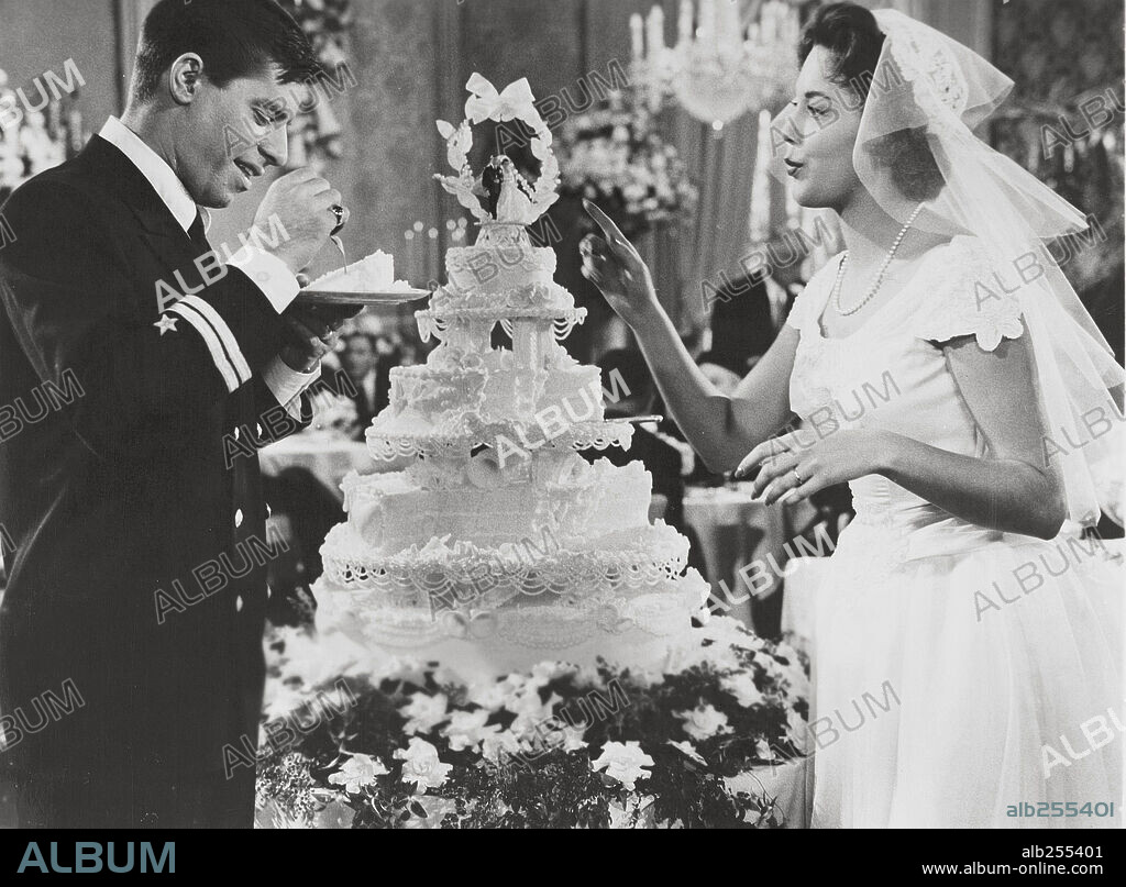 DIANA SPENCER (actriz) and JERRY LEWIS in DON'T GIVE UP THE SHIP, 1959, directed by NORMAN TAUROG. Copyright PARAMOUNT PICTURES.
