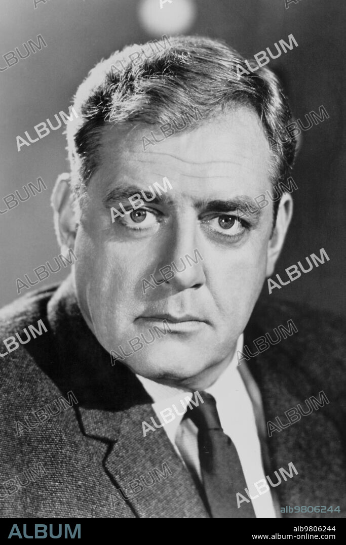 Raymond burr.