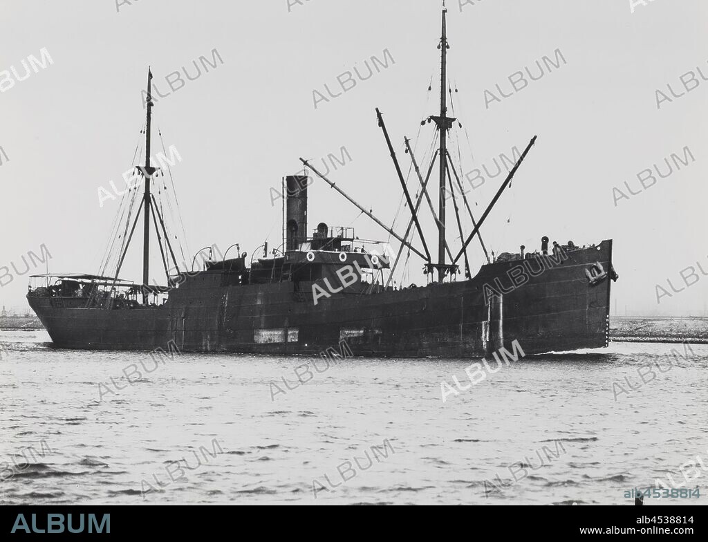 Photograph - Cargo Steam Ship, Australia, 1920-1939, Black and white image of a cargo steam ship. It is one of a collection of fifteen black and white photographs showing passenger and cargo ships in Australian waters in the 1920s and 1930s.
