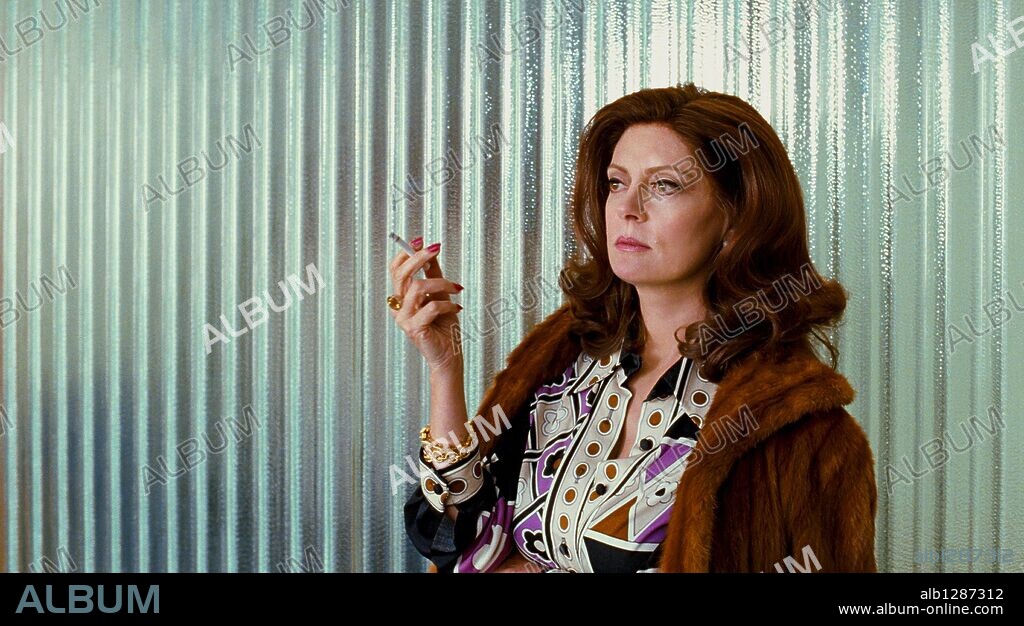 SUSAN SARANDON in THE LOVELY BONES, 2009, directed by PETER JACKSON. Copyright WINGNUT FILMS.