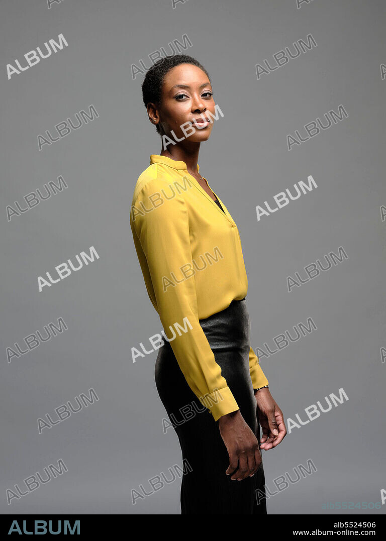 TRACY IFEACHOR en SHOWTRIAL, 2021, dirigida por ZARA HAYES. Copyright BBC / World Productions.
