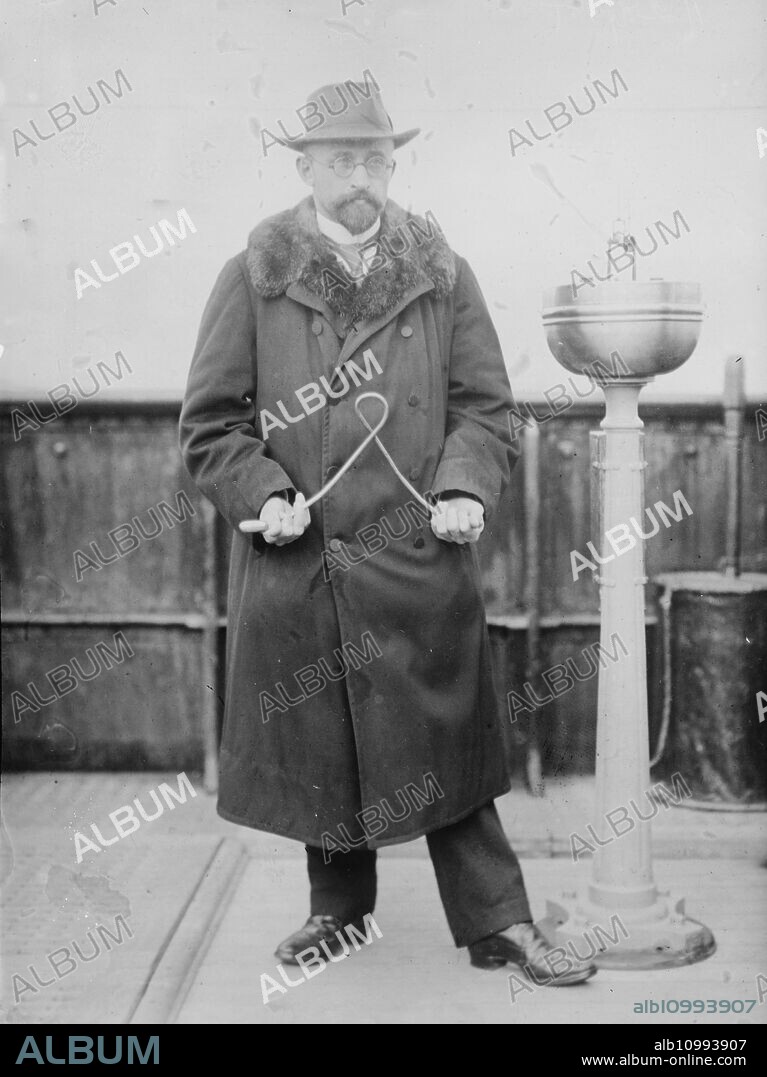 BAIN NEWS SERVICE. Otto Edler Von Graeve, between c1910 and c1915. Shows Otto Edler von Graeve (1872-1948) who was a German advocate of using the divining rod for dowsing (finding water).