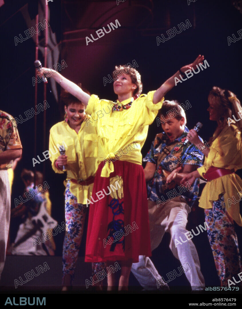 Göteborg februari 1987. Melodifestivalen - Lotta Engberg vinner med Fyra Bugg och en Coco Cola.. Foto: Pelle Lund / Kamerareportage *** Local Caption *** . PELLE LUND.