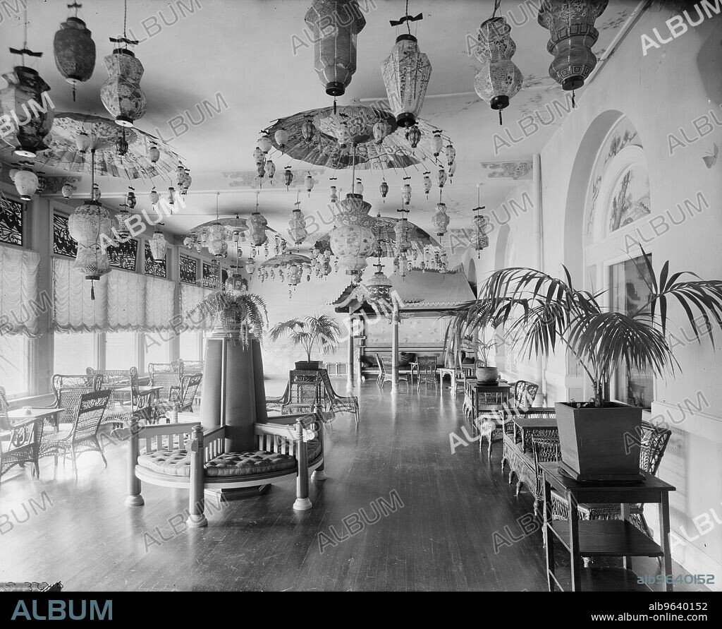 Japanese sun parlor, the Homestead, Hot Springs, Va., between 1900 and 1910.