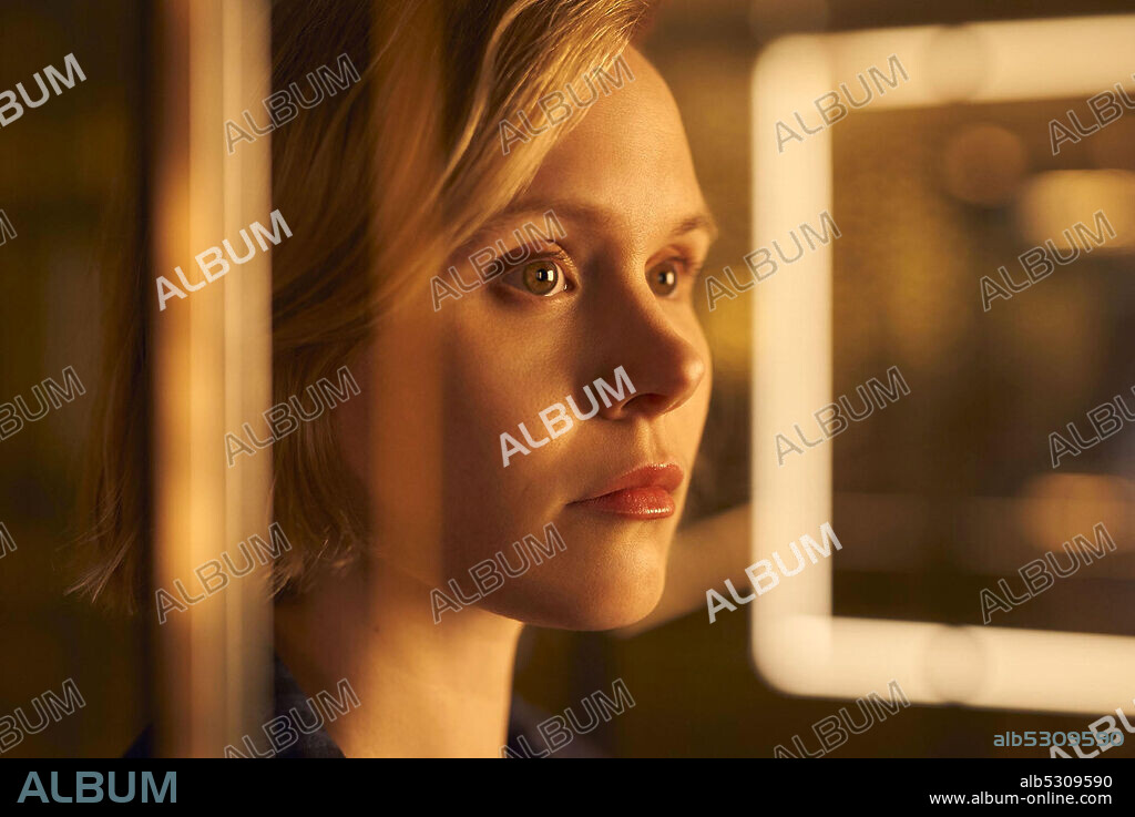 ALISON PILL in DEVS, 2020, directed by ALEX GARLAND. Copyright FX PRODUCTIONS.