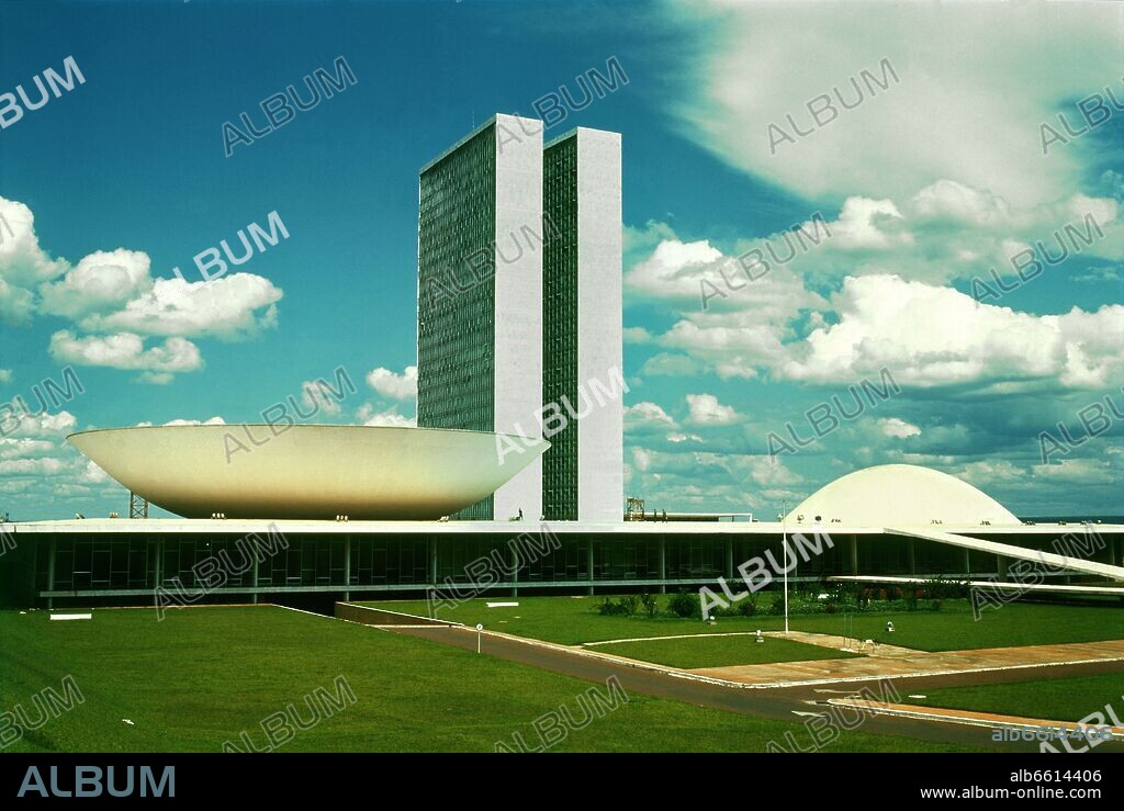 OSCAR NIEMEYER. CONGRESO NACIONAL DE BRASILIA - 1960.