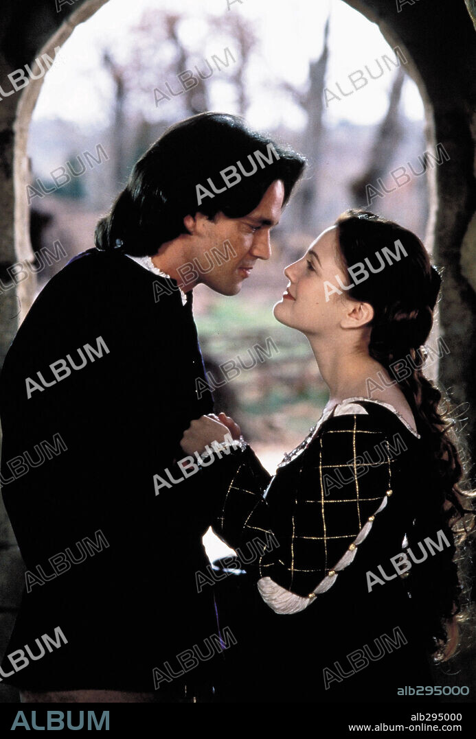 DOUGRAY SCOTT y DREW BARRYMORE en POR SIEMPRE JAMAS, 1998 (EVER AFTER), dirigida por ANDY TENNANT. Copyright 20TH CENTURY FOX / MORLEY, STEPHEN F.