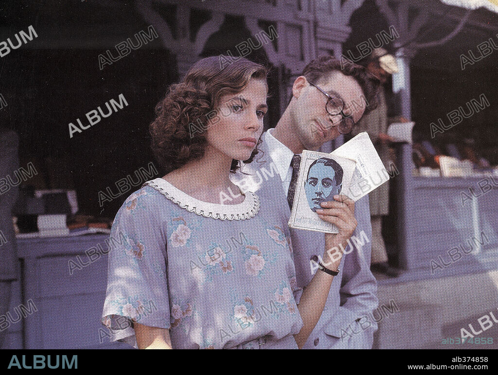 VICTORIA ABRIL en LAS BICICLETAS SON PARA EL VERANO, 1984, dirigida por JAIME CHAVARRI. Copyright JET FILMS.