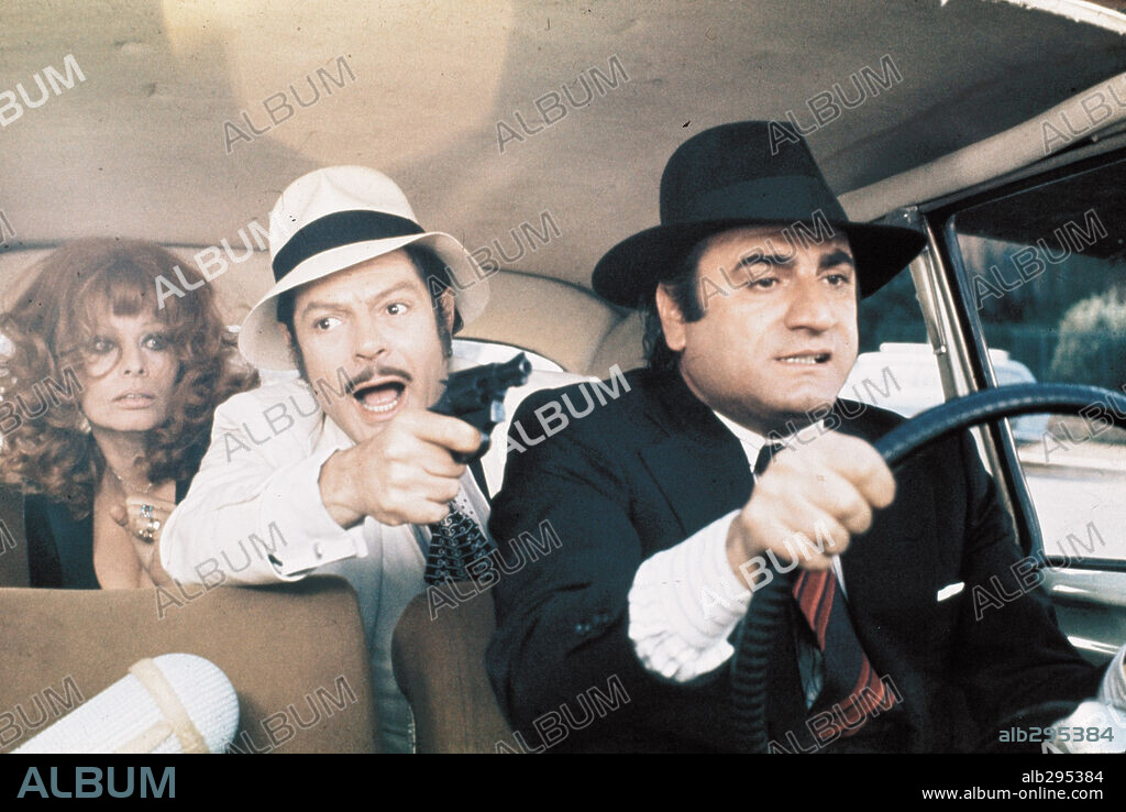 ALDO MACCIONE, MARCELLO MASTROIANNI and SOPHIA LOREN in LA PUPA DEL GANGSTER, 1975, directed by GIORGIO CAPITANI.