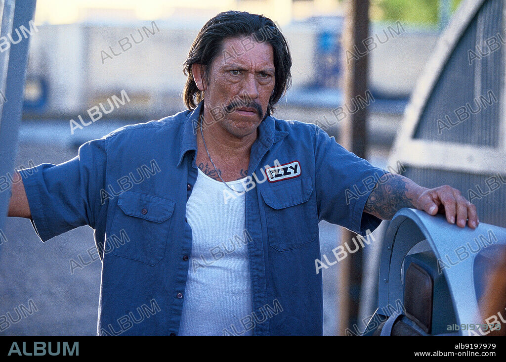 DANNY TREJO in SPY KIDS, 2001, directed by ROBERT RODRIGUEZ. Copyright MIRAMAX.