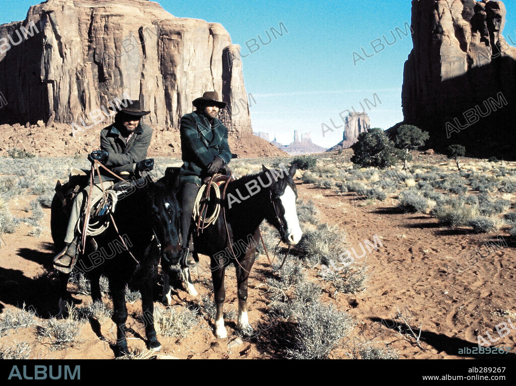 DOS HOMBRES CONTRA EL OESTE, 1971 (WILD ROVERS), dirigida por BLAKE EDWARDS. Copyright M.G.M.