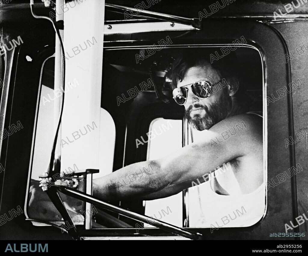 KRIS KRISTOFFERSON en CONVOY, 1978, dirigida por SAM PECKINPAH. Copyright EMI/COLUMBIA.