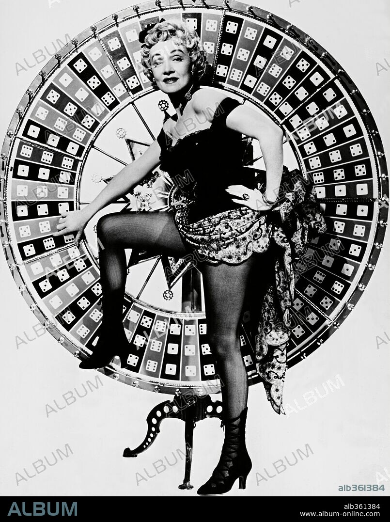 MARLENE DIETRICH en ENCUBRIDORA, 1952 (RANCHO NOTORIOUS), dirigida por FRITZ LANG. Copyright RKO FIDELITY.