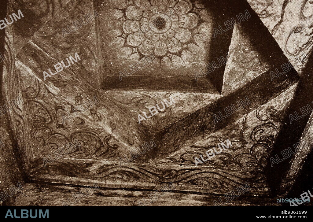 Ceiling of the Chamber of the "Twin Column Tomb (???)", it is a two-chambered burial tomb dating from Koguryo period, located in Yonggan-gun, Pyeongan Namdo, North Korea. It is listed as a National Treasure of North Korea for the painting on the north wall of the back chamber. The tomb was discovered by the Japanese during their occupation of the Korean Peninsula. Koguryeo (37 BCE - 668).