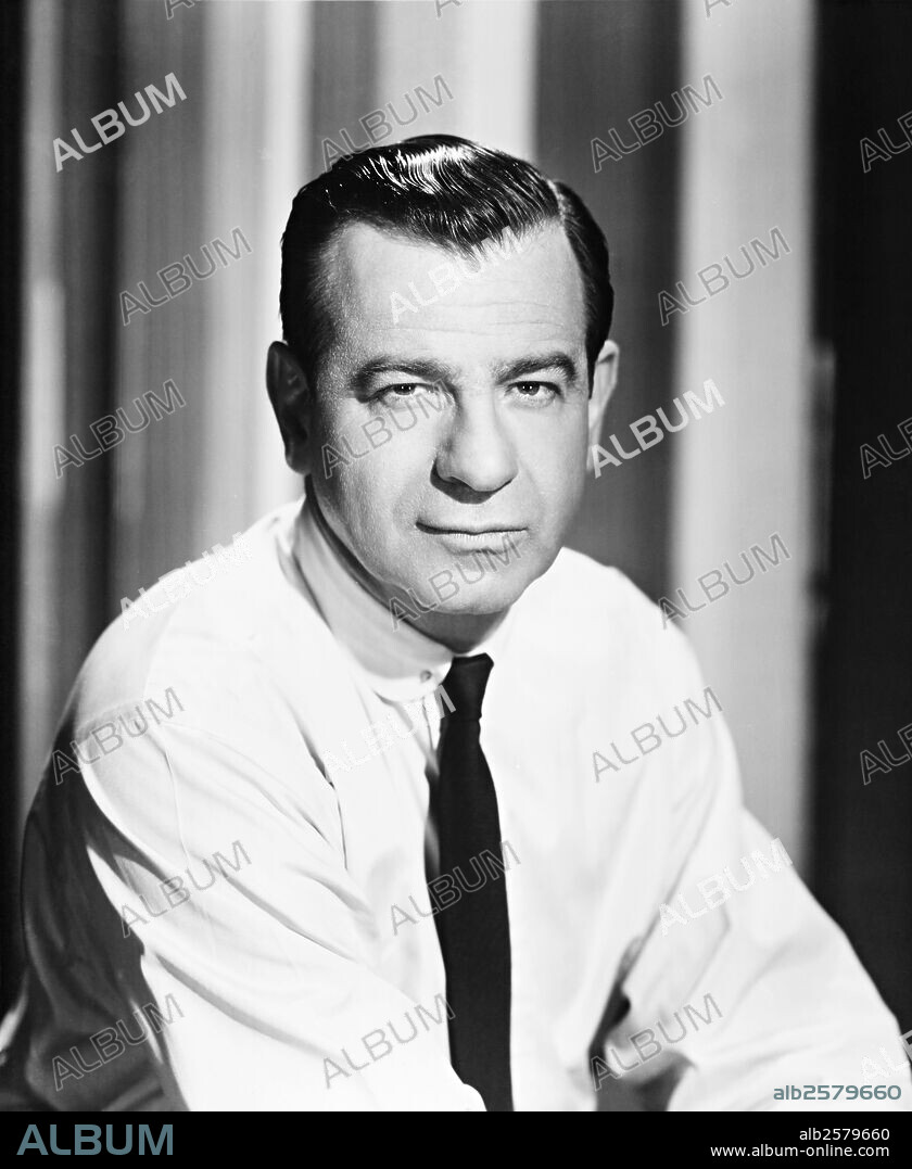 WALTER MATTHAU en LA EXTRAÑA PAREJA, 1968 (THE ODD COUPLE), dirigida por GENE SAKS. Copyright PARAMOUNT PICTURES.