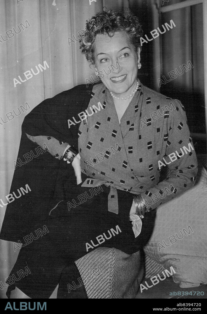 Gloria Swanson, on the queen of the silent movies, is most unhappy with much of the world.In fact, the 75-year-old actress thinks a lot of it is downlight "sick, and unnecessarily so." October 31, 1952. (Photo by Paul Popper Ltd.).