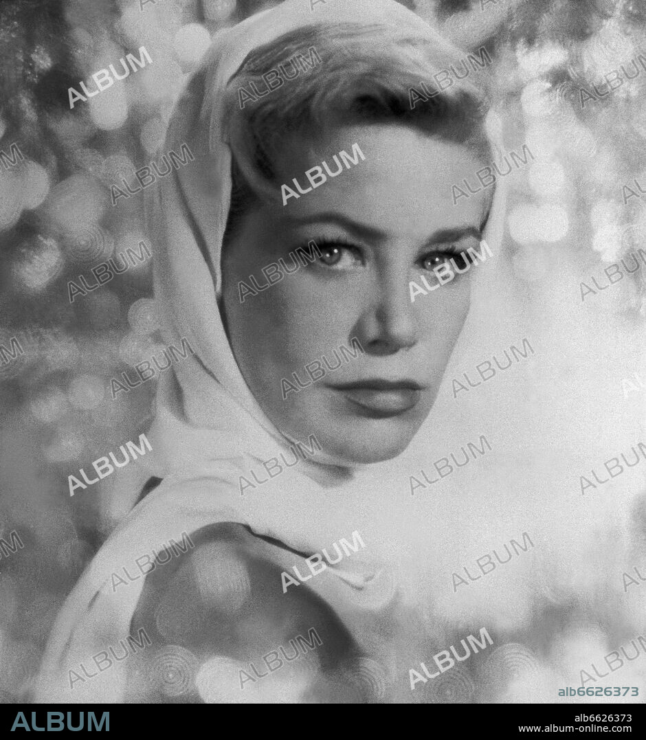 Portrait of Hildegard Knef from the 1950s.