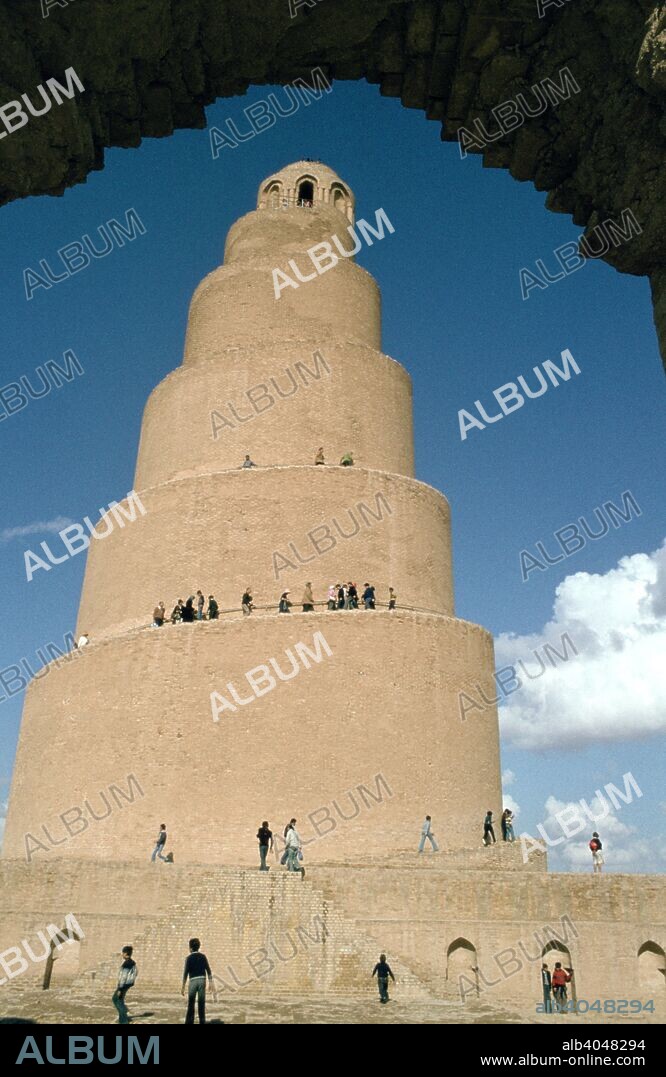 Minaret of the Great Mosque, Samarra, Iraq, 1977. This great spiral minaret was built in the mid 9th century by the Abbasid Caliph Al-Mutawakkil.