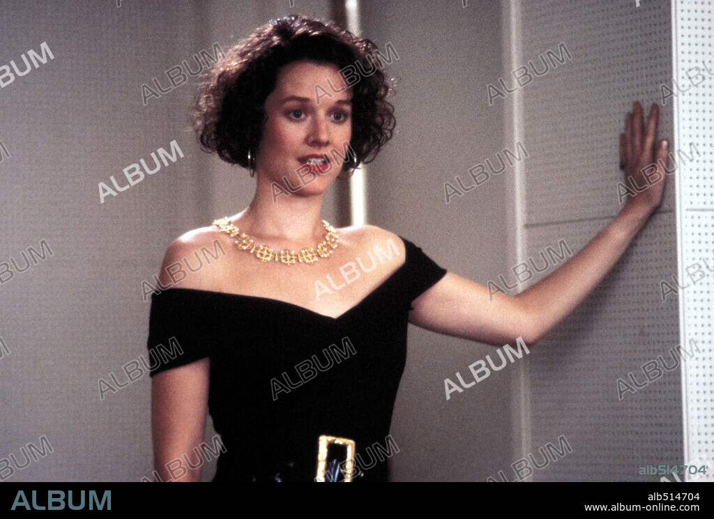 PENELOPE ANN MILLER in THE FRESHMAN, 1990, unter der Regie von ANDREW BERGMAN. Copyright TRISTAR PICTURES.