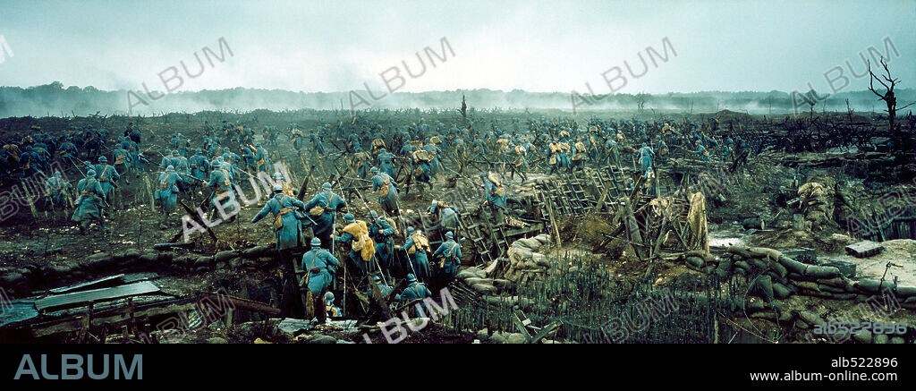 LARGO DOMINGO DE NOVIAZGO, 2004 (UN LONG DIMANCHE DE FIANÇAILLES), dirigida por JEAN-PIERRE JEUNET. Copyright WARNER BROS. / CALVO, BRUNO.