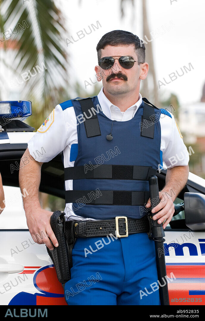 BEN GARANT dans RENO 911!: MIAMI, 2007, réalisé par BEN GARANT. Copyright 20TH CENTURY FOX / WATSON, GLEN.