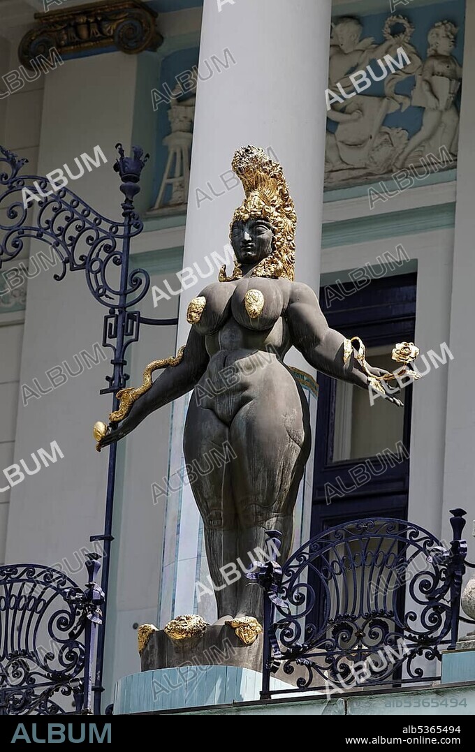 Voluptuous female statue, Ernst Fuchs Museum, former mansion of architect Otto Wagner, Vienna, Austria, Europe.