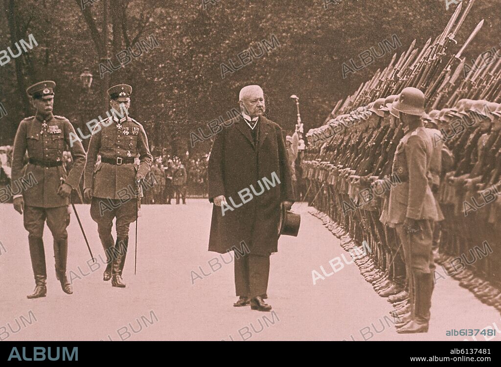 PAUL VON HINDENBURG (1847-1934) GENERAL ALEMAN Y II PRESIDENTE DE REPUBLICA DE WEIMAR.