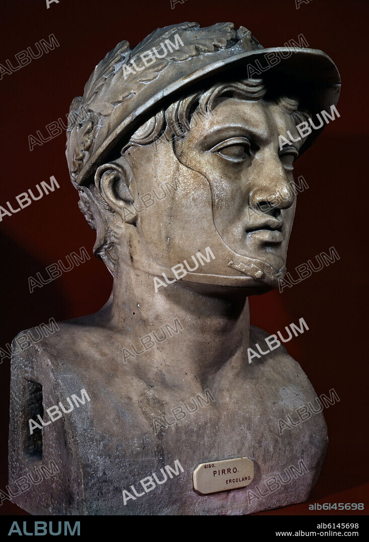 BUSTO DE PIRRO REY DE EPIRO (318-272 AC).
