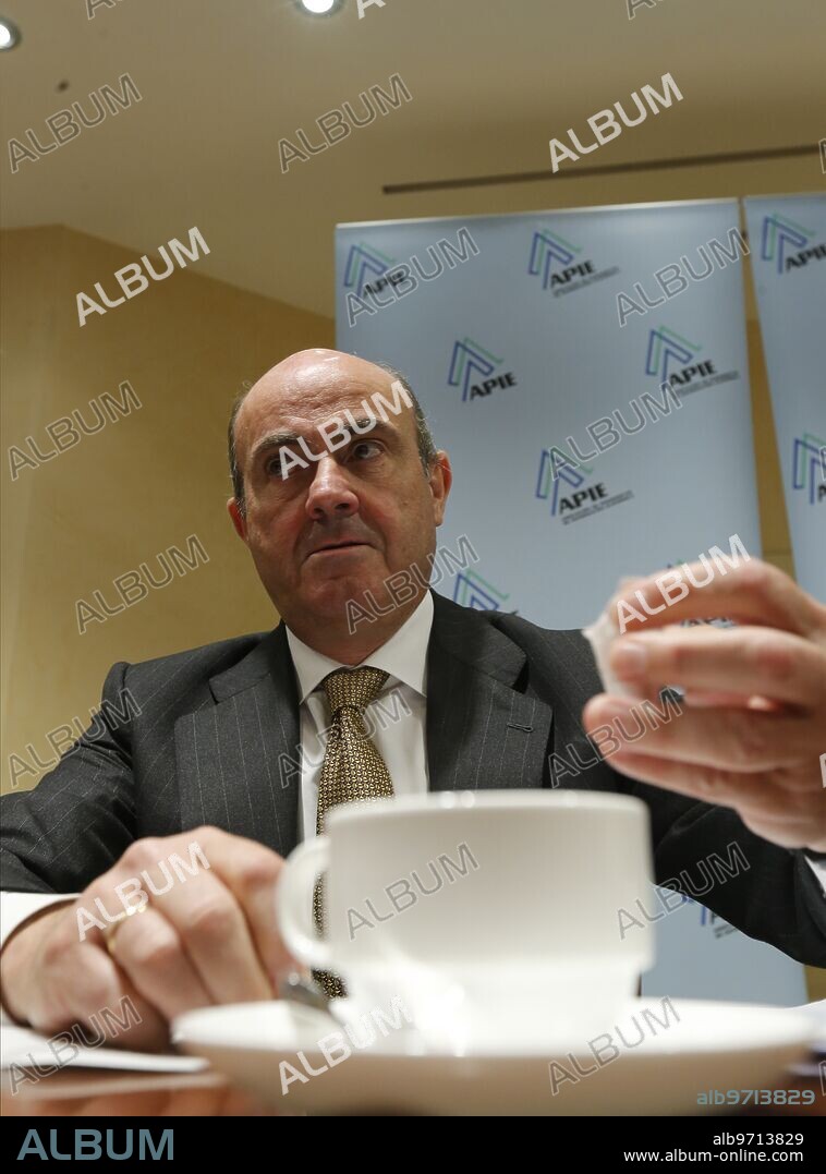 Madrid 23-04-2014....Rueda de prensa del ministro de Economia Luis de Guindos en la Asociacion de la prensa Foto..Jaime Garcia....Archdc....En la imagen.