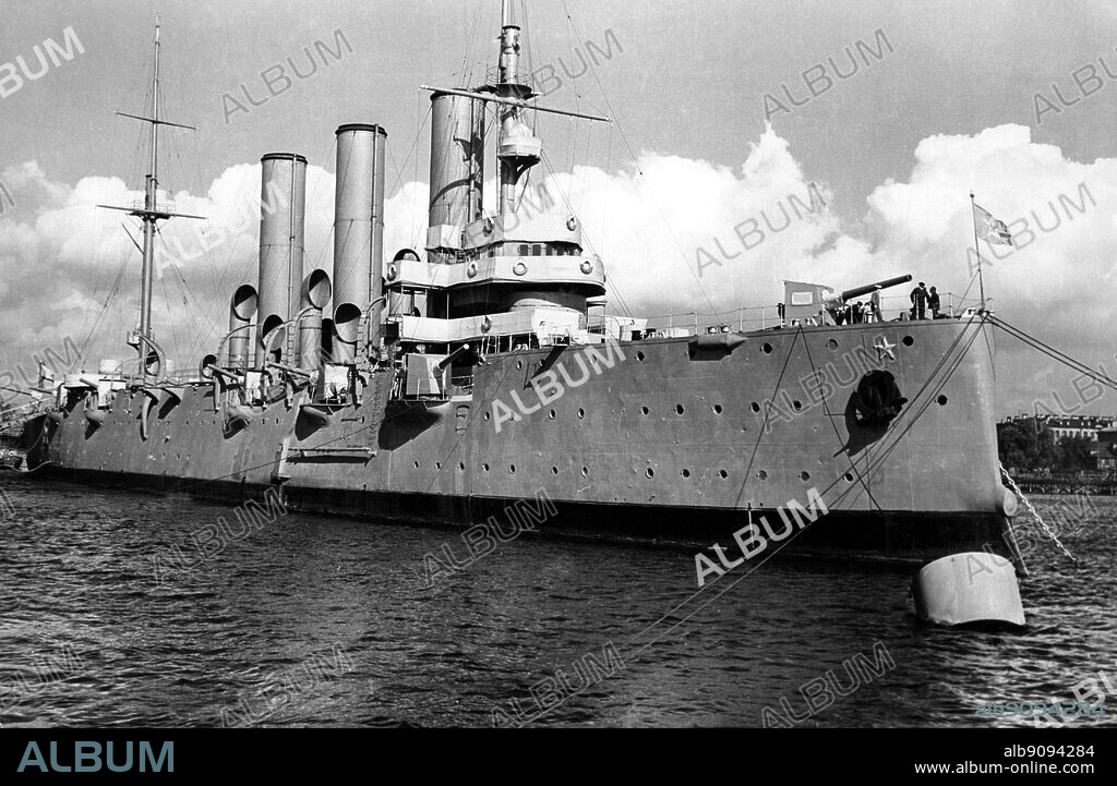 Abpopa - Avrora was the third and last in the Pallada class of three protected cruisers. Avrora was laid down at the New Admiralty shipyard in Saint Petersburg on May 23, 1897, launched on April 28, 1900 and commissioned on July 16, 1903. (In the Cyrillic alphabet, the name is spelled ABPOPA, which translates to Avrora, rather than Aurora.). ©TopFoto.