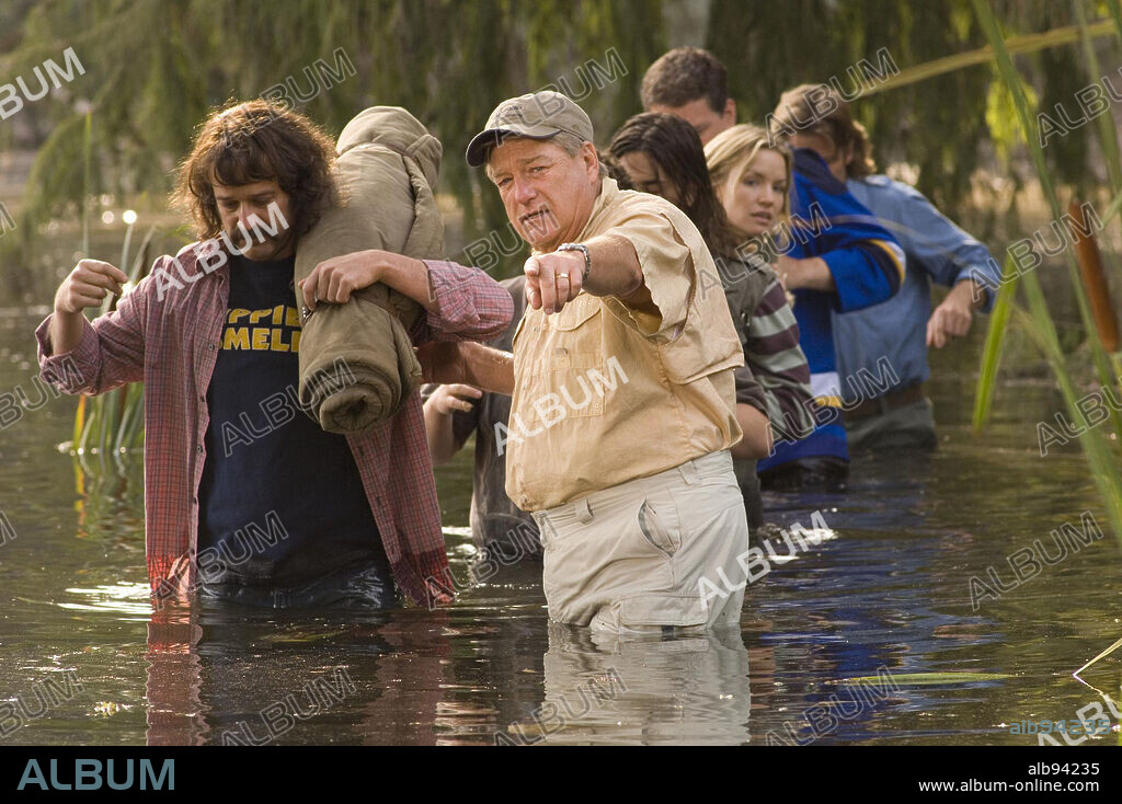 ALLEN COVERT, ASHLEY SCOTT and BLAKE CLARK in STRANGE WILDERNESS, 2008, directed by FRED WOLF. Copyright PELICAN PROD./HAPPY MADISON PROD./LEVEL 1 ENTERNTAINMENT / MICHAELS, DARREN.