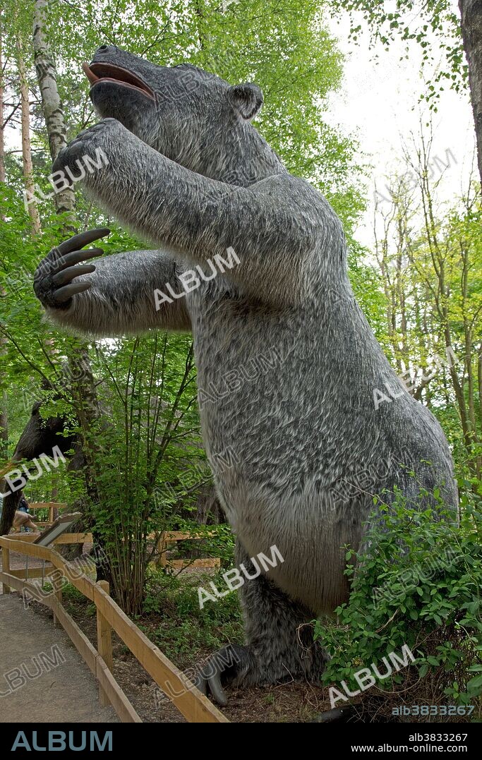 Megatherium, a giant ground sloth endemic to South America, that lived from the late Pliocene through to the end of the Pleistocene. This model is in Dinosaurier Park, Germany.